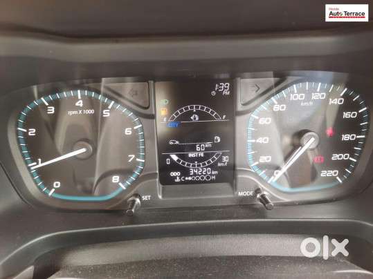 Tata Altroz 1.2 Xz Plus Dark Edition, 2022, Petrol