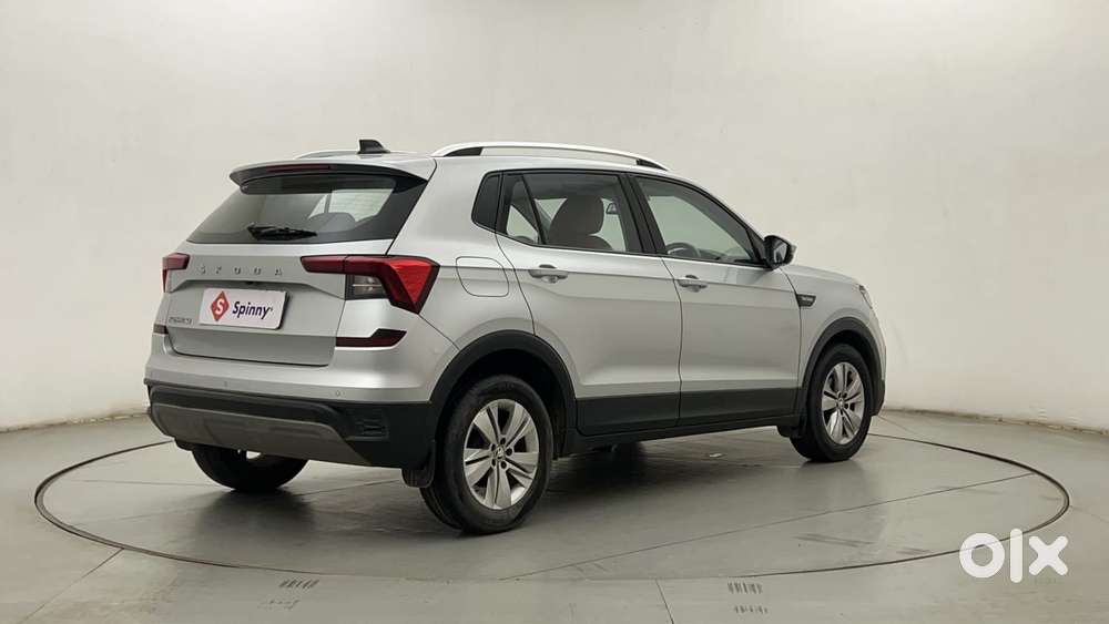 Skoda Kushaq 1.0 Tsi Ambition, 2023, Petrol