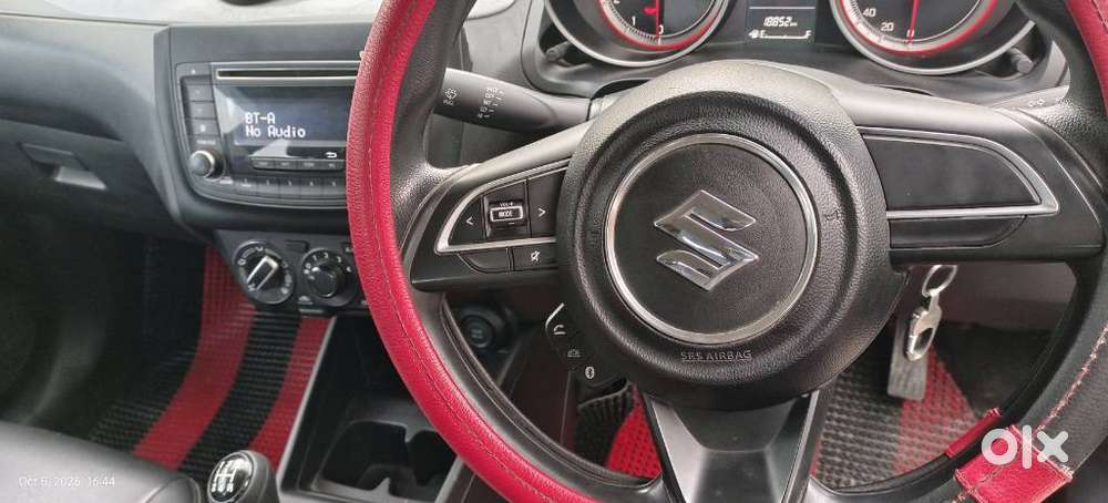 Maruti Suzuki Swift Vxi 1.2 Abs Bs-iv, 2019, Petrol