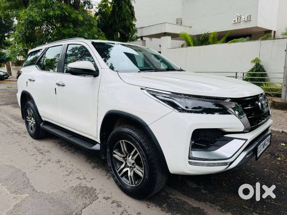 Toyota Fortuner 4x2 At 2.8 Diesel, 2023, Diesel