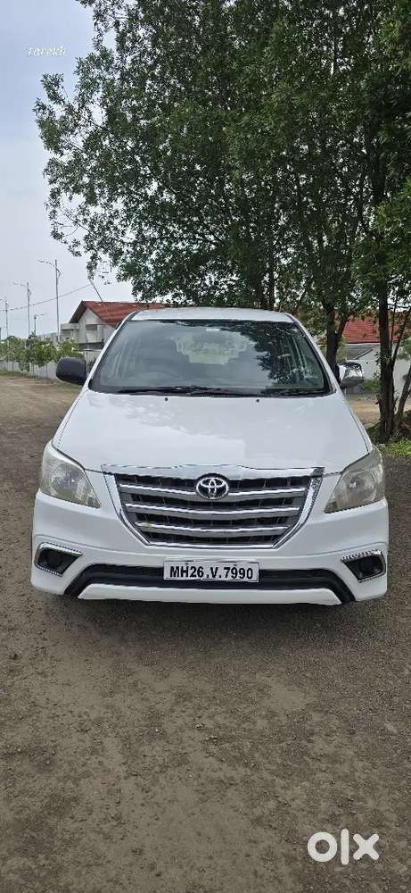Toyota Innova Diesel 2011