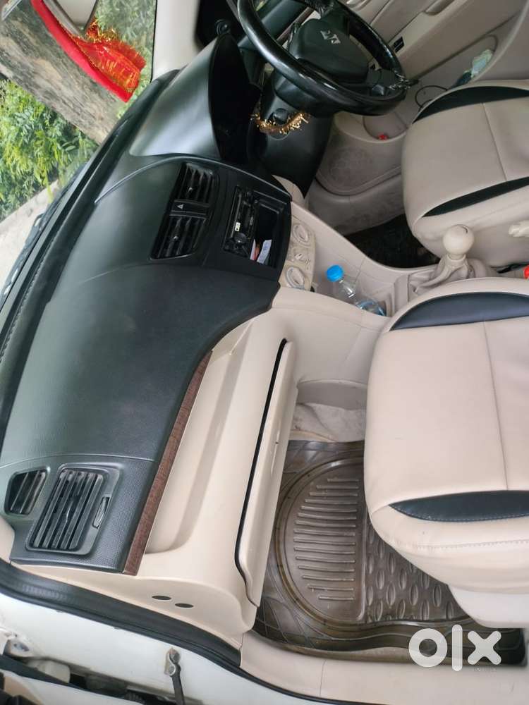 Maruti Suzuki Swift Dzire 1.2 Vxi Bsiv, 2012, Petrol