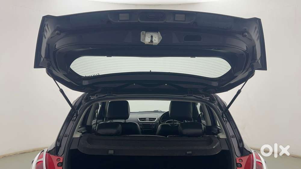 Maruti Suzuki Swift 1.3 Zxi, 2017, Petrol