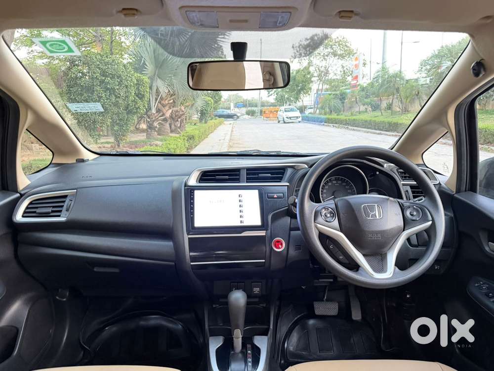 Honda Jazz V Automatic, 2018, Petrol