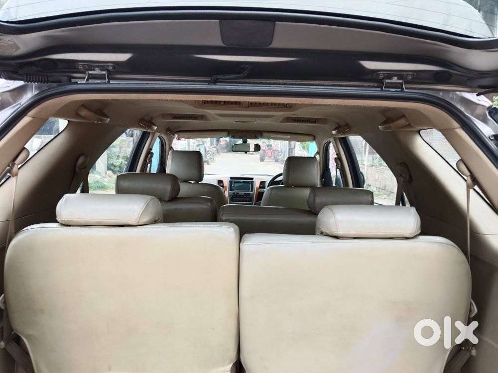 Toyota Fortuner 3.0 Diesel, 2011, Diesel