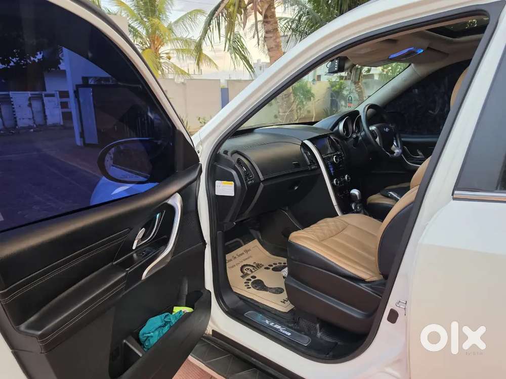 Mahindra Xuv500 W11.2018 (december)