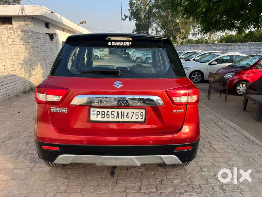 Maruti Suzuki Brezza Zdi+ Dual Tone, 2016, Diesel