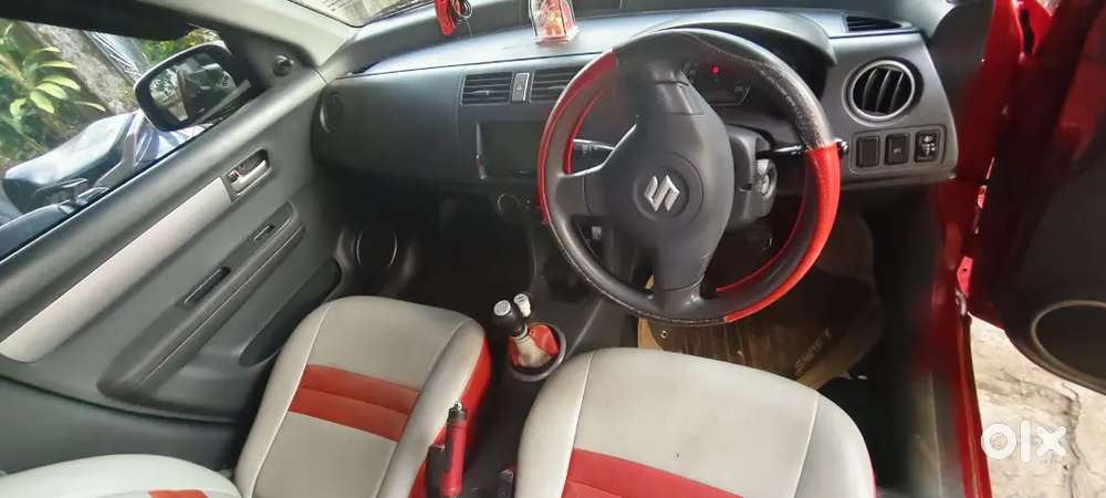 Maruti Suzuki Swift 2006 Vxi  Petrol 130000 Km Driven