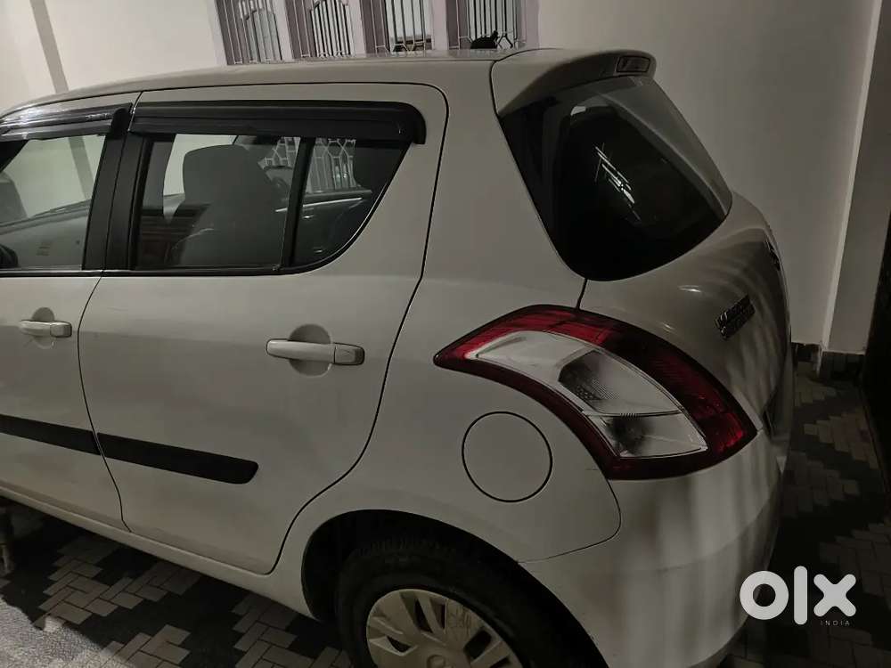 Maruti Suzuki Swift 2013 Petrol Well Maintained