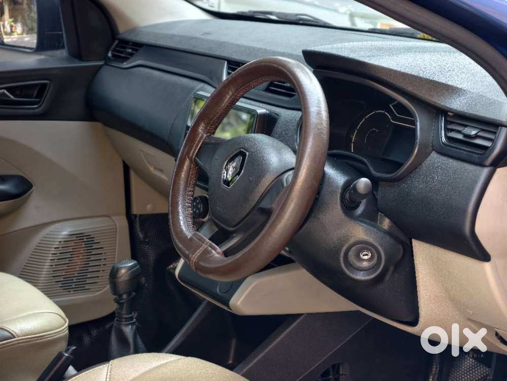 Renault Triber 1.0 Rxe, 2021, Petrol