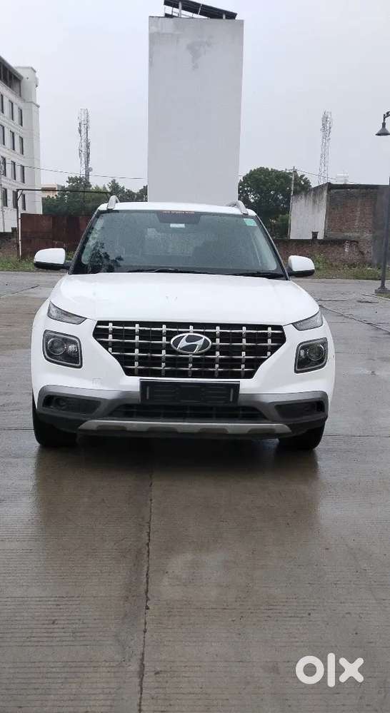 Hyundai Venue Diesel 2021
