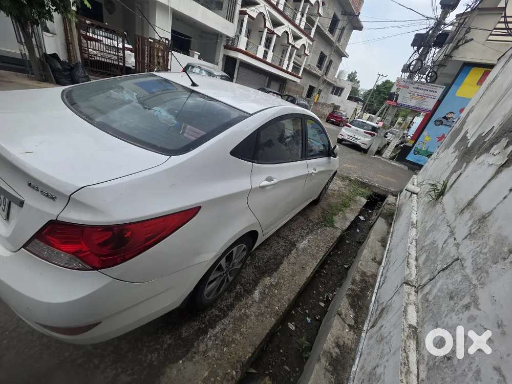 Hyundai Verna 2014 Petrol 72000 Km Driven