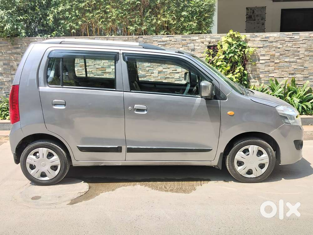 Maruti Suzuki Wagon R 1.0 Vxi Amt, 2016, Petrol