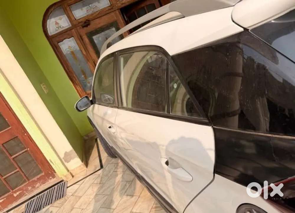 Hyundai I20 Active 2016 Diesel. 1st Owner.. Top Model