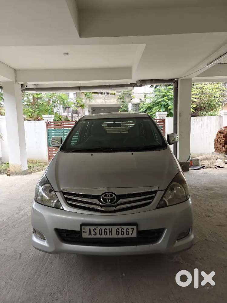 Toyota Innova 2009 Diesel 2nd Owner