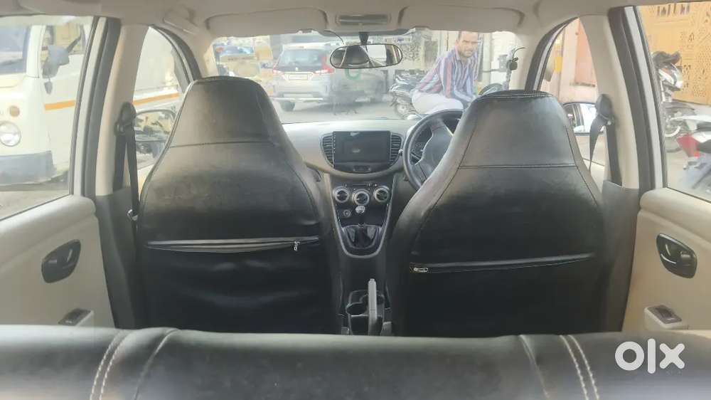 Hyundai I10 2014 Petrol 730000 Km Driven