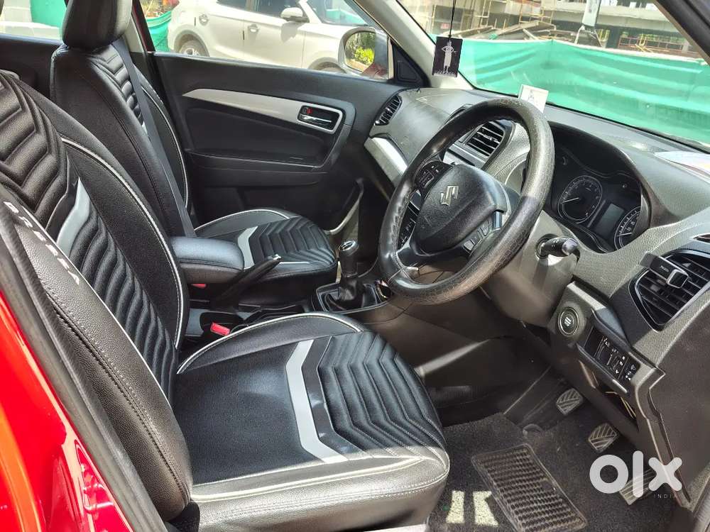 Maruti Zxi Vitara Brezza