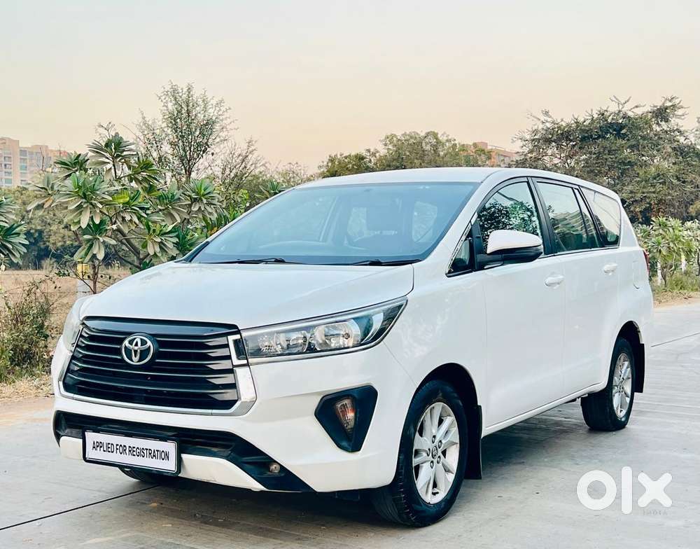 Toyota Innova Crysta