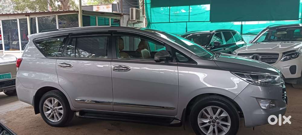 Toyota Innova Crysta 2.4 Gx Mt, 2018, Diesel