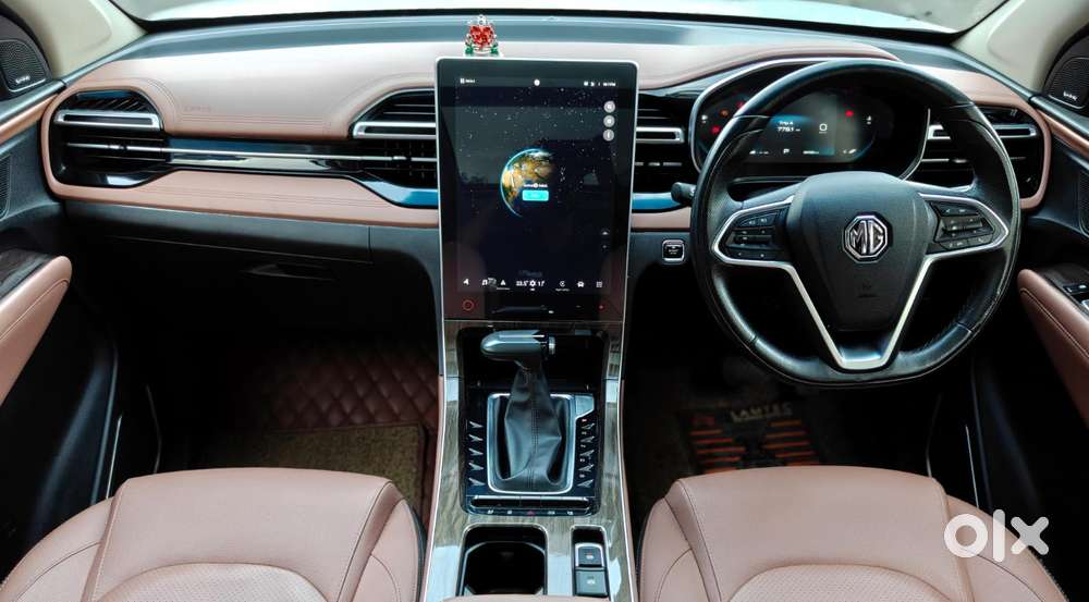 Mg Hector Plus Savvy Pro 1.5 Turbo Petrol Cvt 7 Str, 2023, Petrol