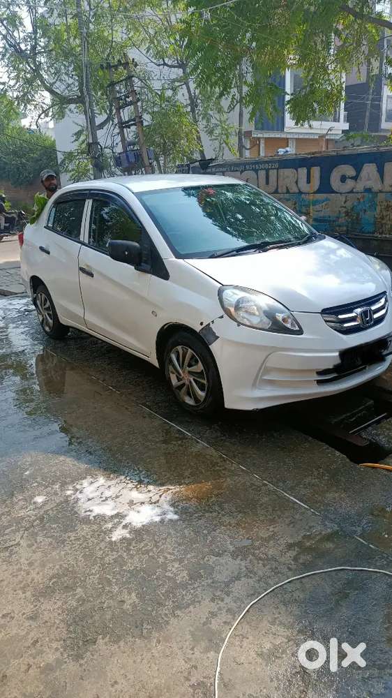 Honda Amaze 2016 Cng & Hybrids 8700 Km Driven