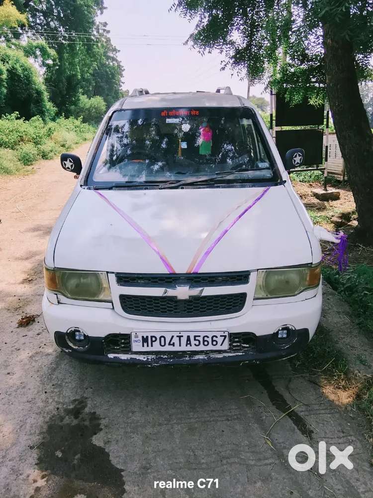 Chevrolet Tavera Neo 2015