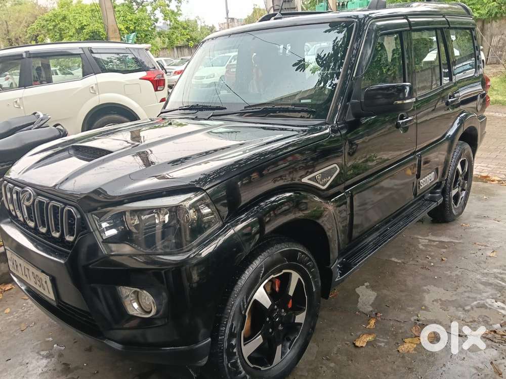Mahindra Scorpio Classic 2.2 S 11 Mt 7 Str, 2022, Diesel