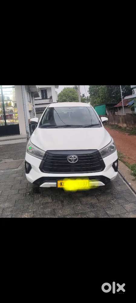 Toyota Innova Crysta 2018 Diesel 299000 Km Driven (re)