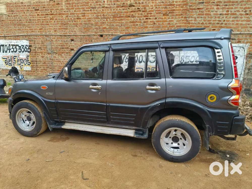 Mahindra Scorpio Classic 2007 Diesel 113000 Km Driven
