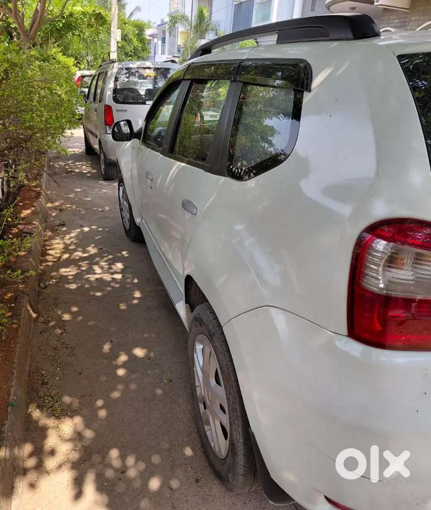 Nissan Terrano Diesel 2014 Car
