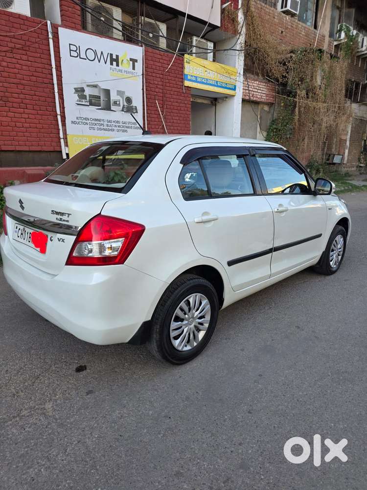 Maruti Suzuki Swift Dzire Vxi Optional, 2017, Petrol