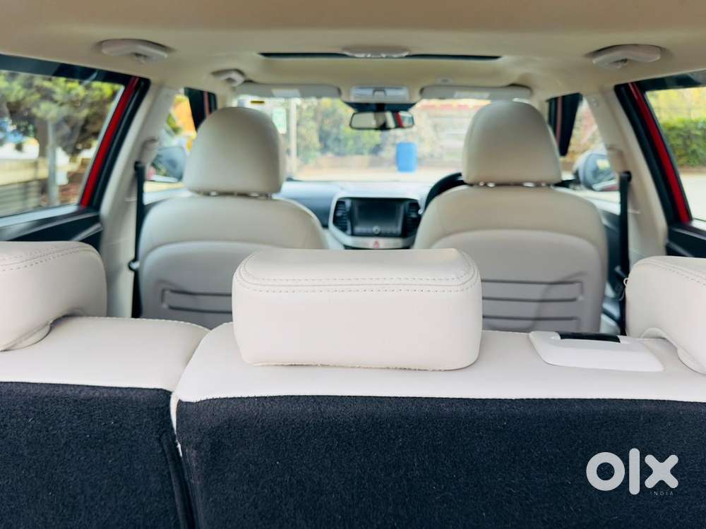 Mahindra Xuv300 W8 Amt Optional Diesel, 2020, Diesel
