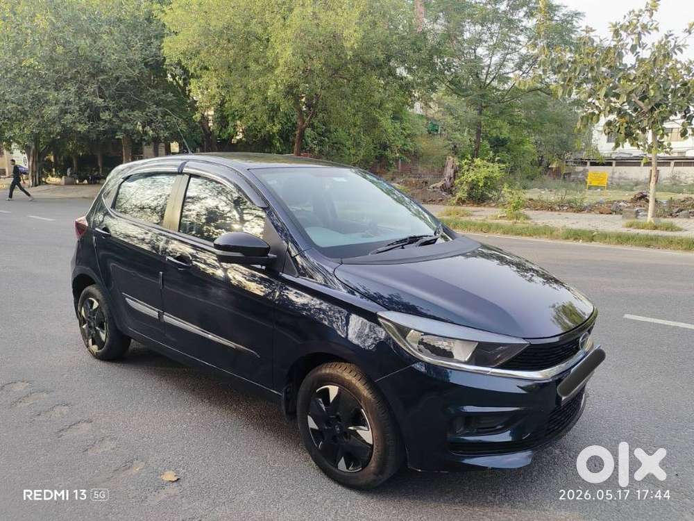 Tata Tiago 1.2 Revotron Xt Cng, 2025, Cng & Hybrids