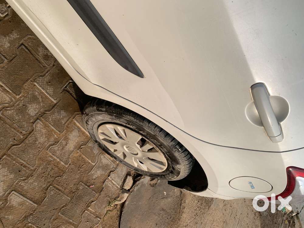 Maruti Suzuki Swift Vxi 2014