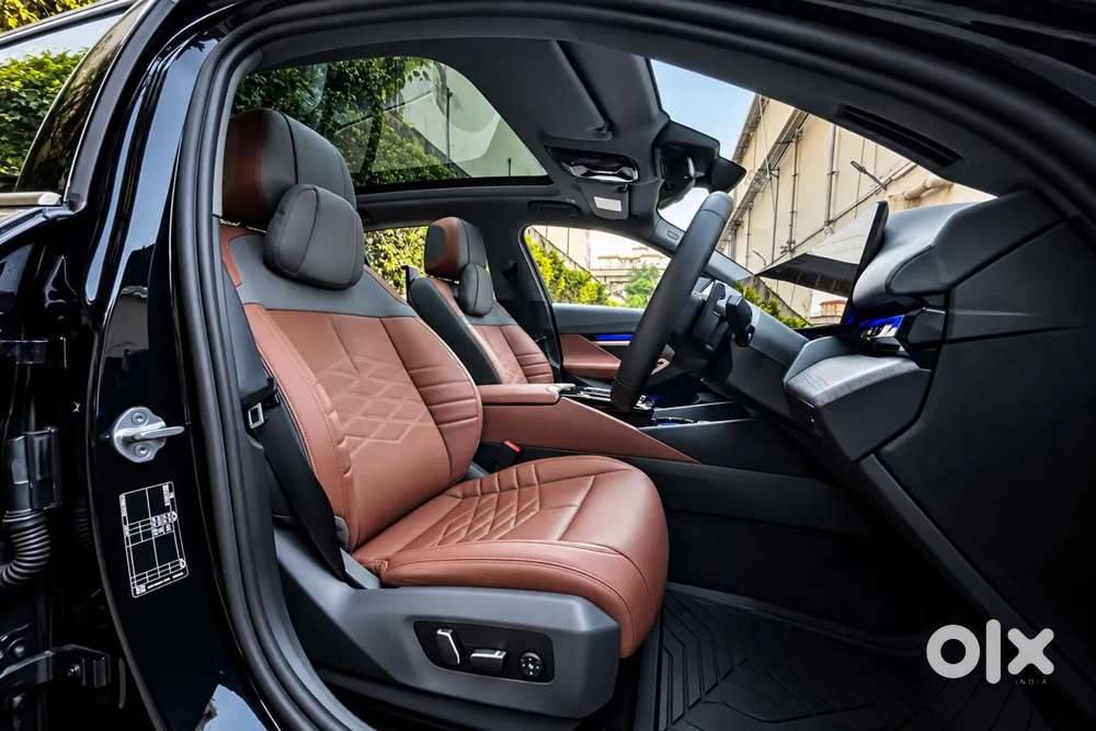 Bmw 5 Series, 2025, Petrol