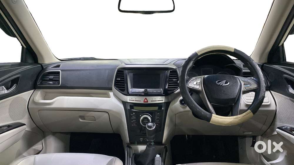 Mahindra Xuv300 W8 Option, 2022, Petrol