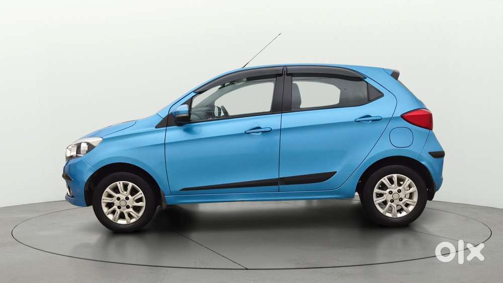 Tata Tiago 1.2 Revotron Xza, 2017, Petrol