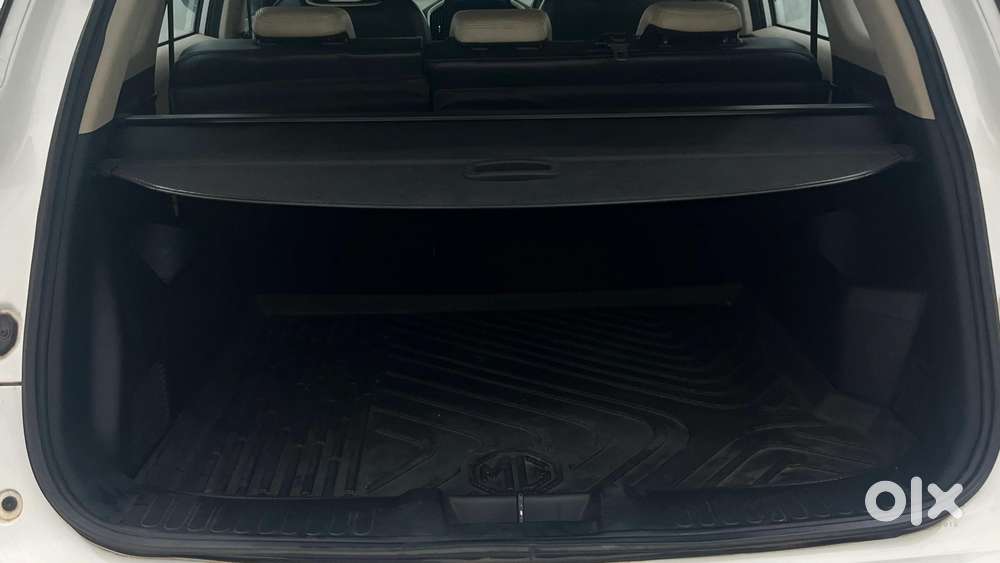 Mg Hector 1.5 Hybrid Sharp, 2022, Petrol