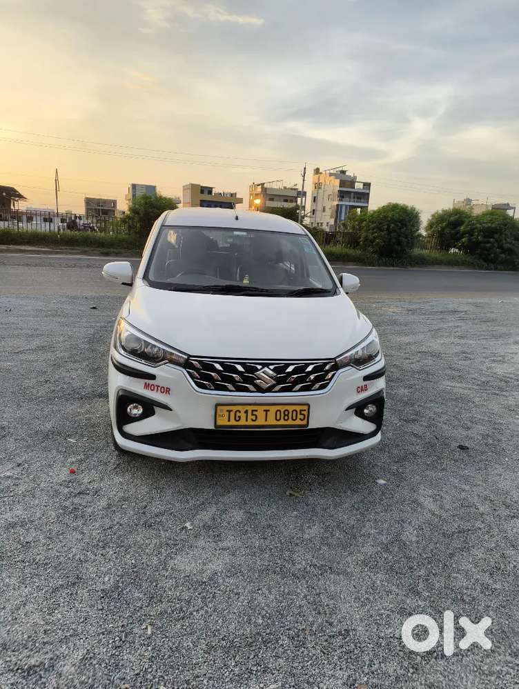 Maruti Suzuki Ertiga Vxi Petrol 2024