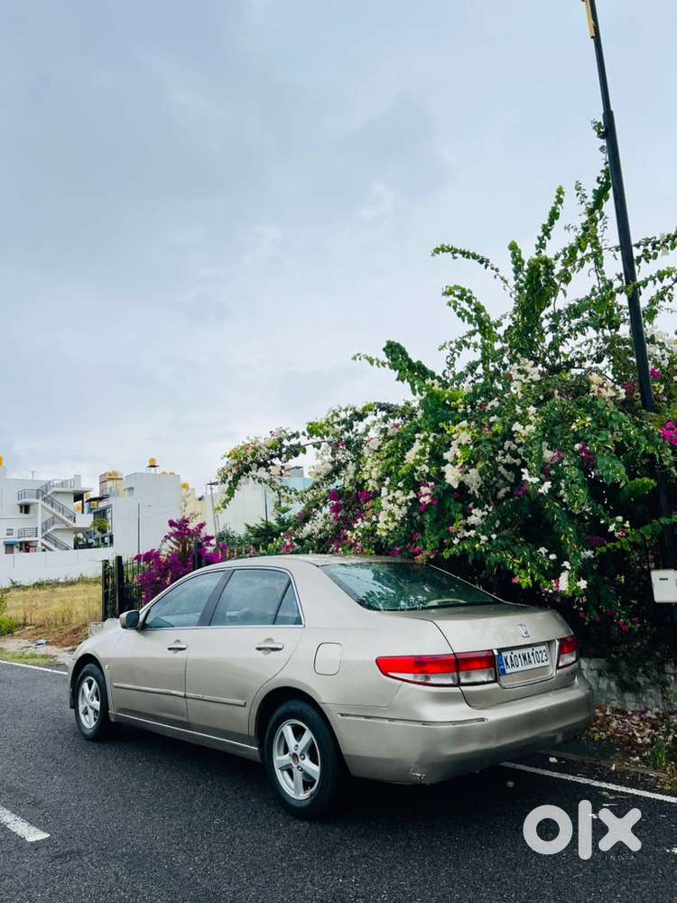 Honda Accord 2004 Automatic