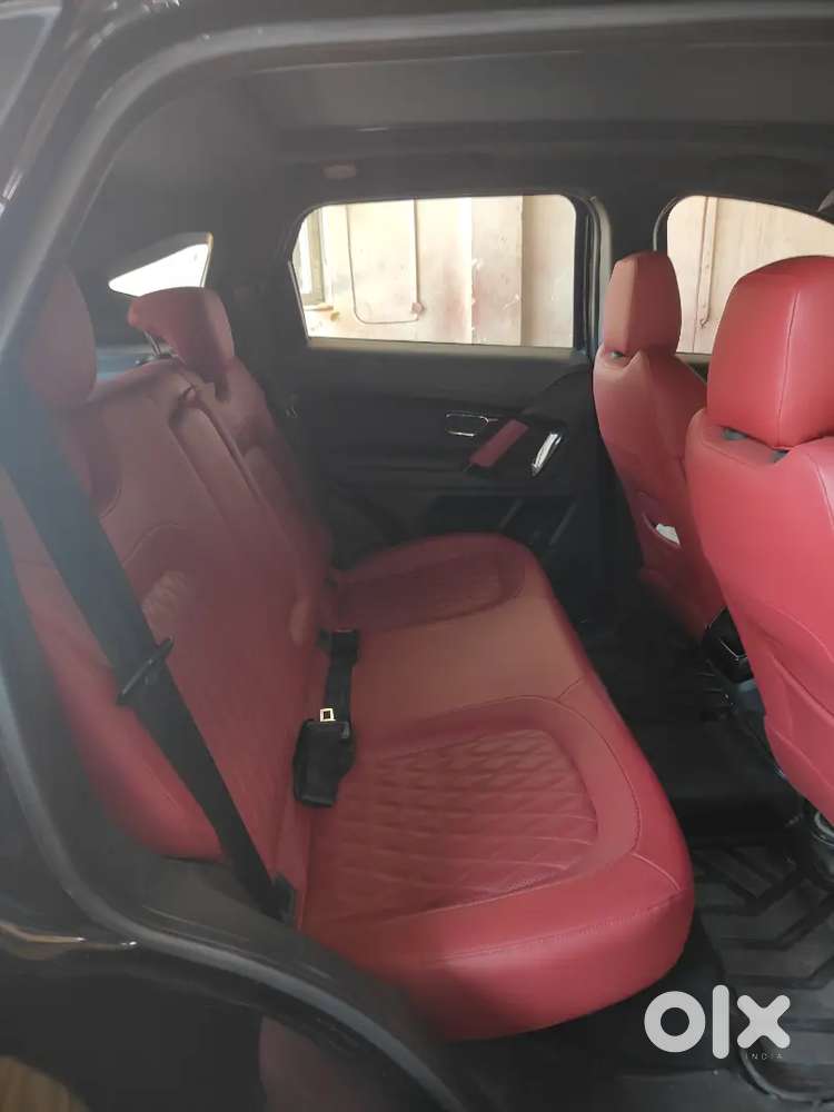 Tata Harrier Plus S 2024 Dark Edition
