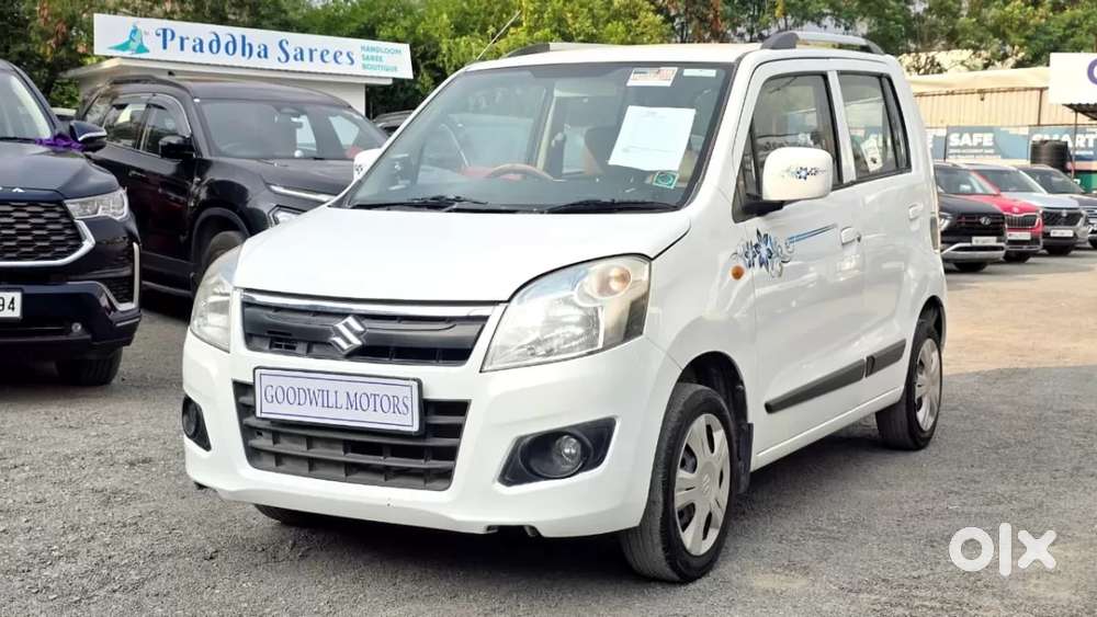 Maruti Suzuki Wagon R 1.0 Vxi Amt, 2017, Petrol