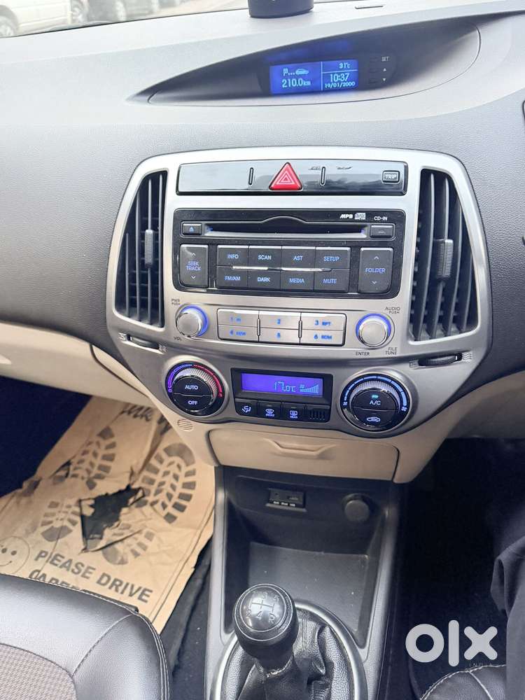 Hyundai I20 Sportz 1.2, 2013, Petrol