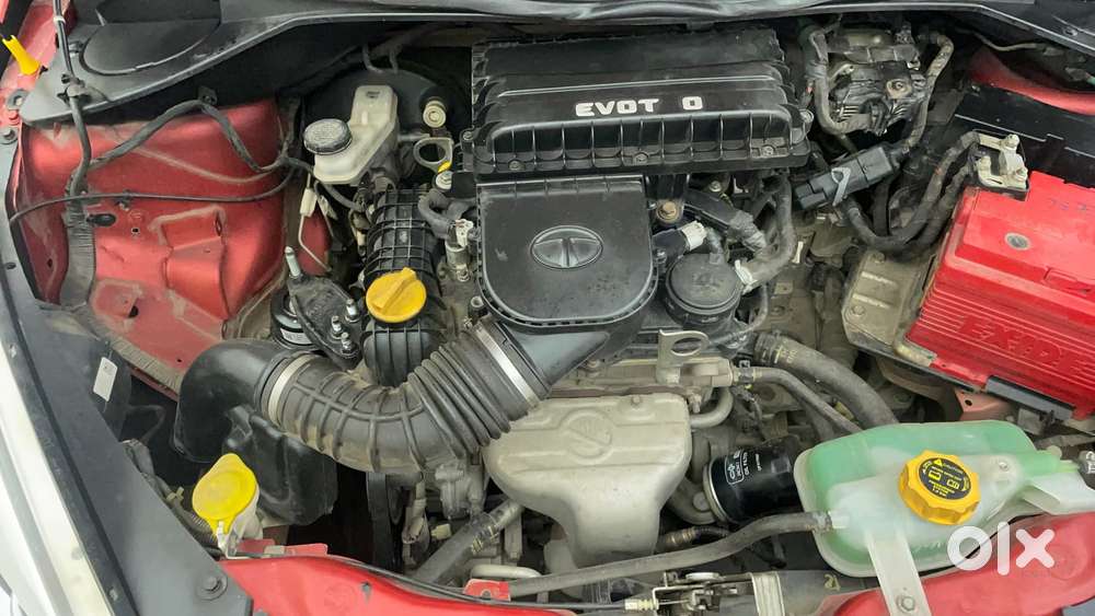 Tata Tiago 1.2 Revotron Xta, 2017, Petrol