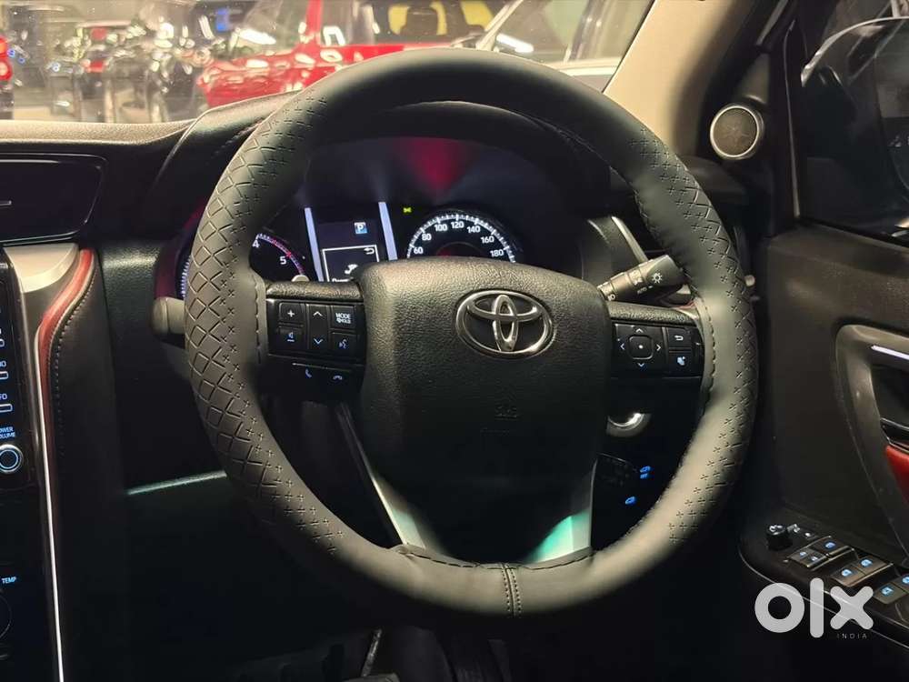 Toyota Fortuner Legender, 2023, Diesel