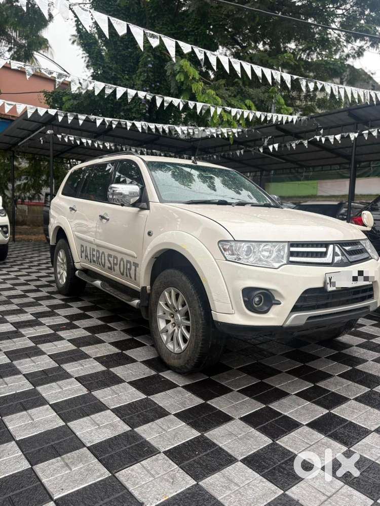 Mitsubishi Pajero Sport 2.5 Automatic, 2015, Diesel