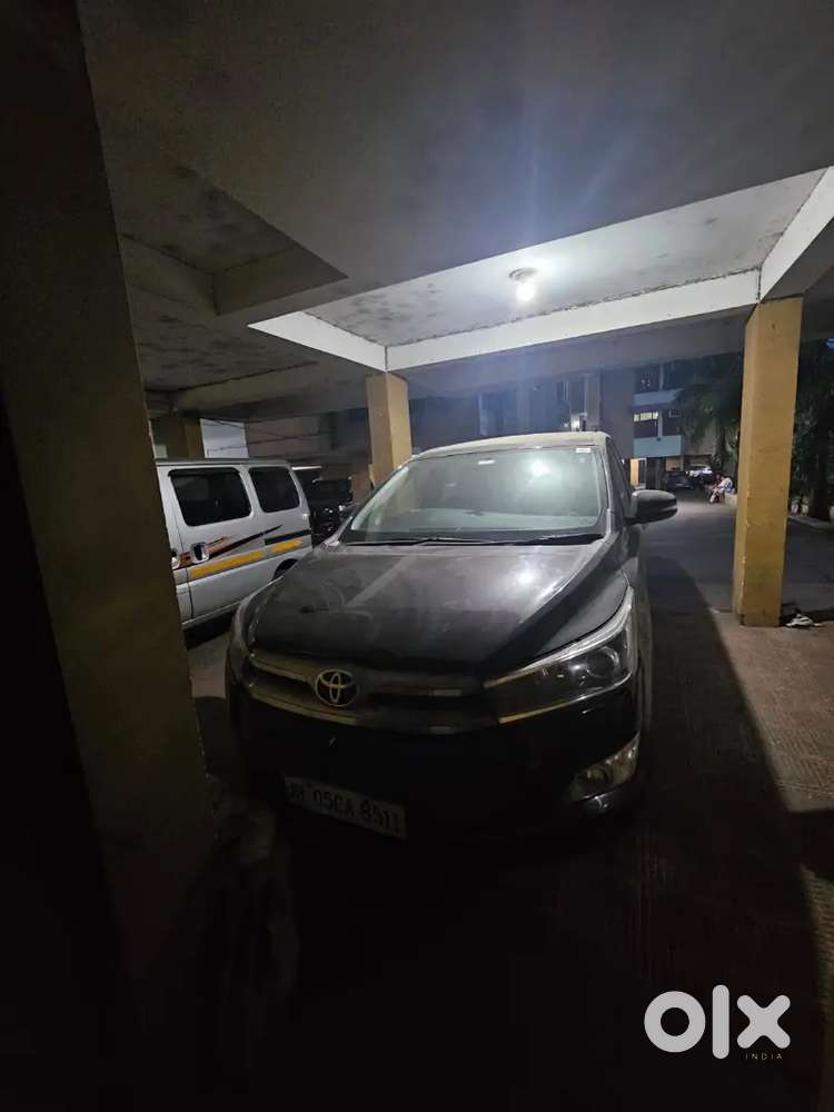 Toyota Innova Crysta 2018 Diesel Manual 1st