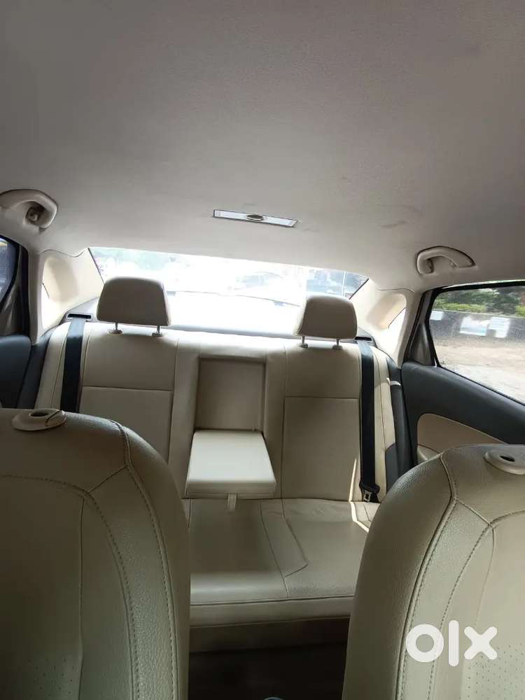 Volkswagen Vento 1.6 Mpi Highline 2017 Petrol Manual