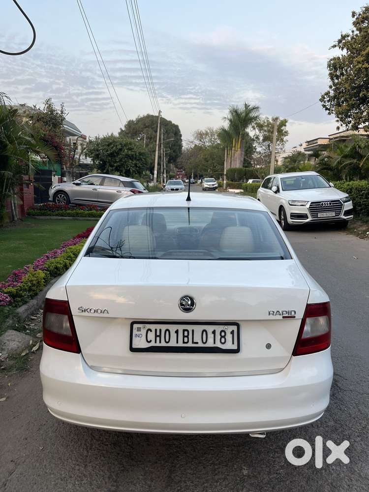 Skoda Rapid 2013-2016 1.6 Mpi Style Plus Black Package, 2015, Diesel