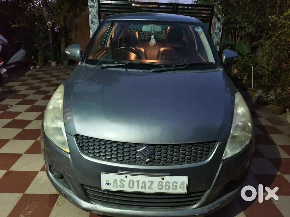 Maruti Suzuki Swift Vxi (petrol) 2012 Year